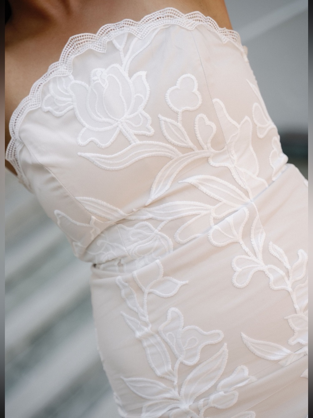 Elliatt Strapless Flor Dress in Ivory